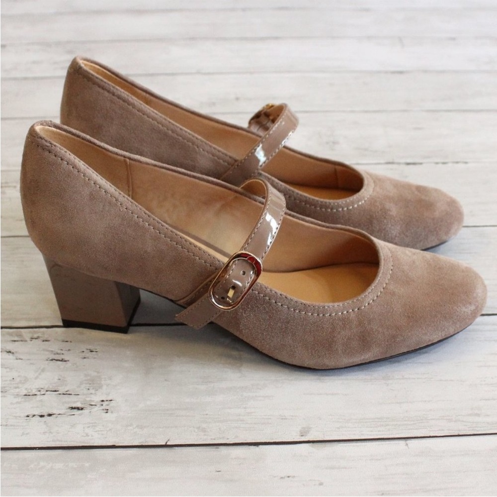 Trotters Women's Suede Leather Dress Pumps Beige